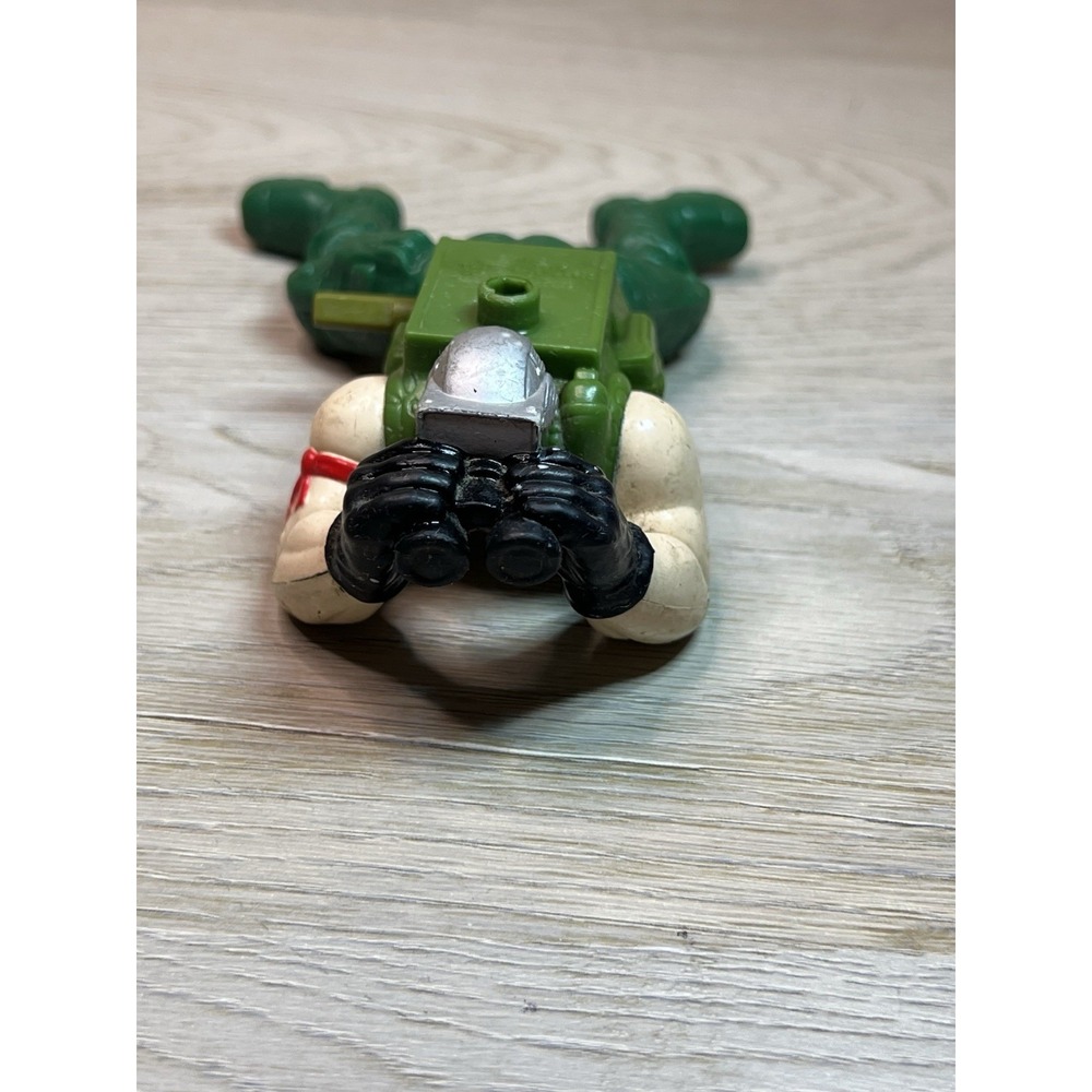 Burger King 1998 SMALL SOLDIERS Commando Elite Crawling Soldier Wind Up Toy